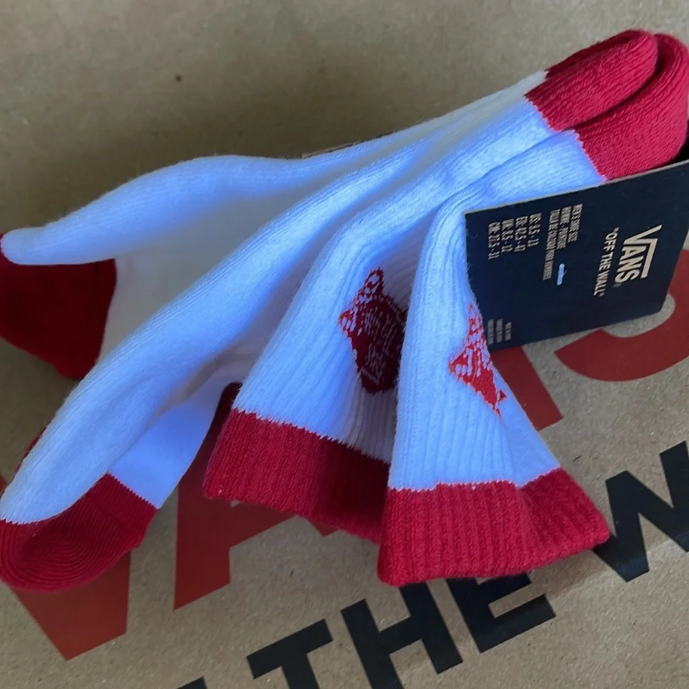 VANS “Off The Wall” Men’s socks